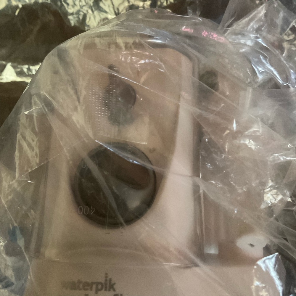 Waterpik Waterflosser in White WP-310W - Picture 6 of 6